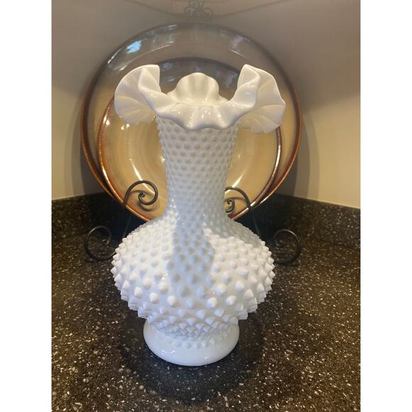 Vintage Milk Vase - Picture 2 of 6